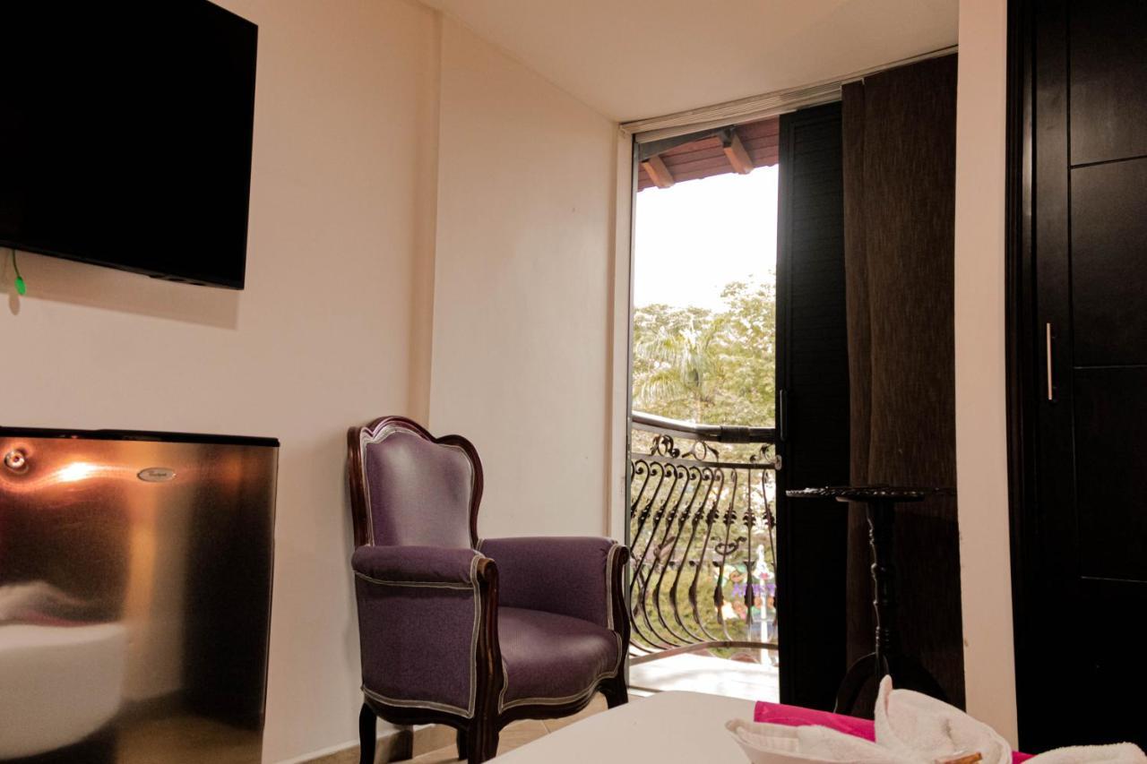 Hotel Plaza Garibaldi Caldas Bagian luar foto